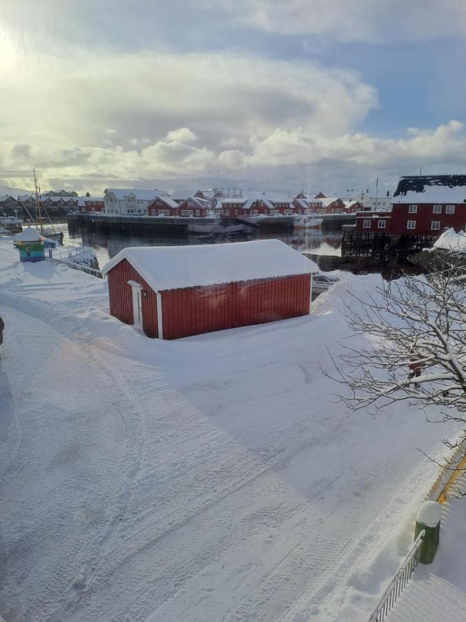 Appartement Kule Gule Huset à Svolvær Extérieur photo
