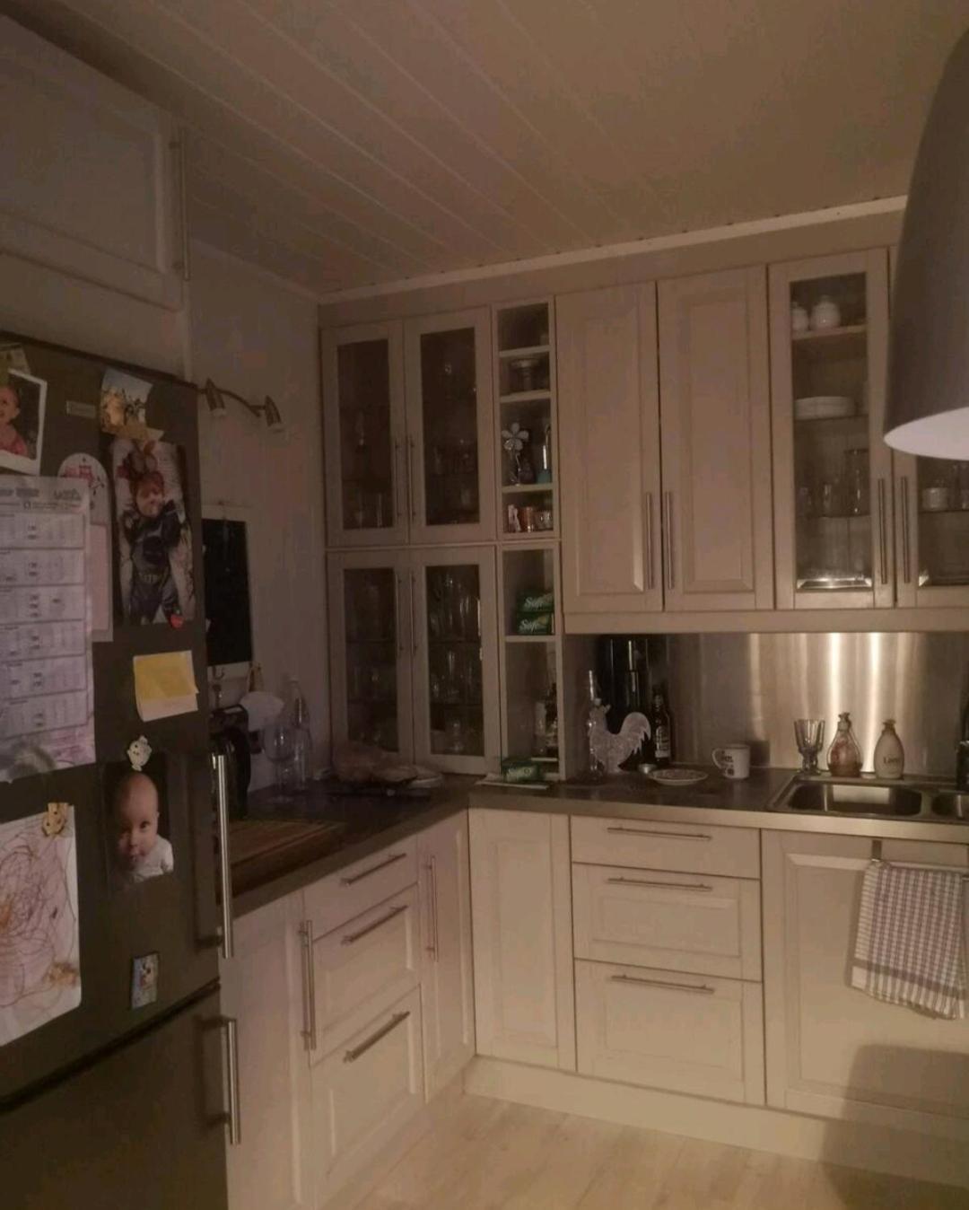 Appartement Kule Gule Huset à Svolvær Extérieur photo