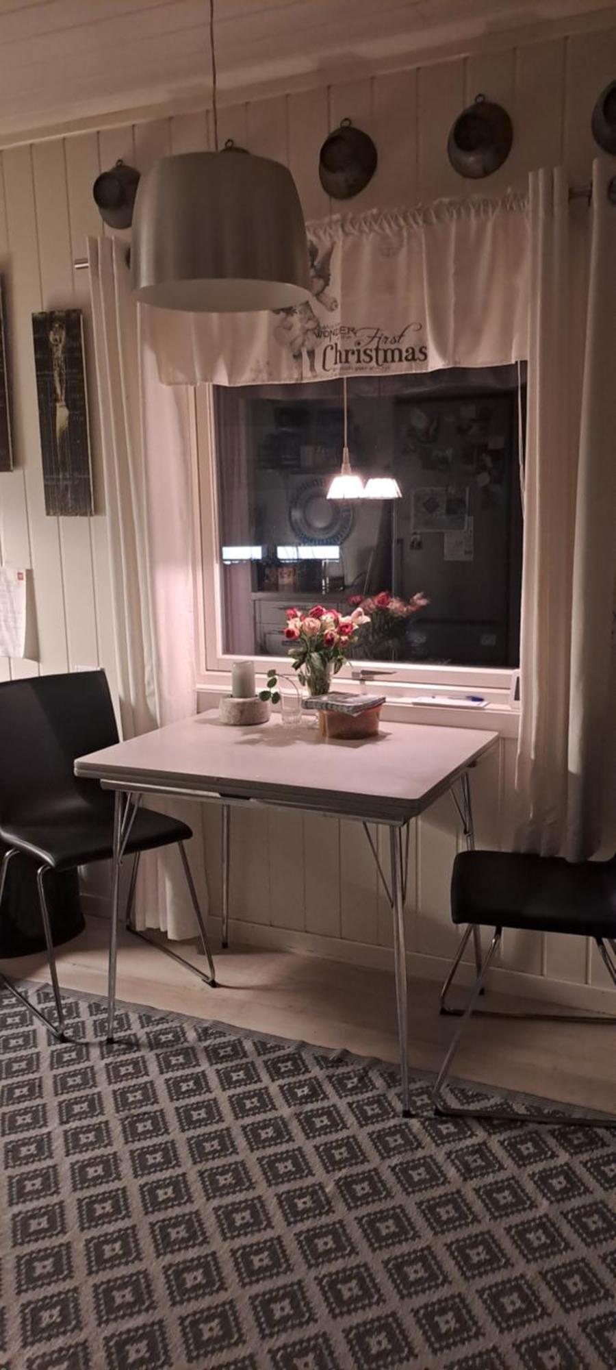 Appartement Kule Gule Huset à Svolvær Extérieur photo